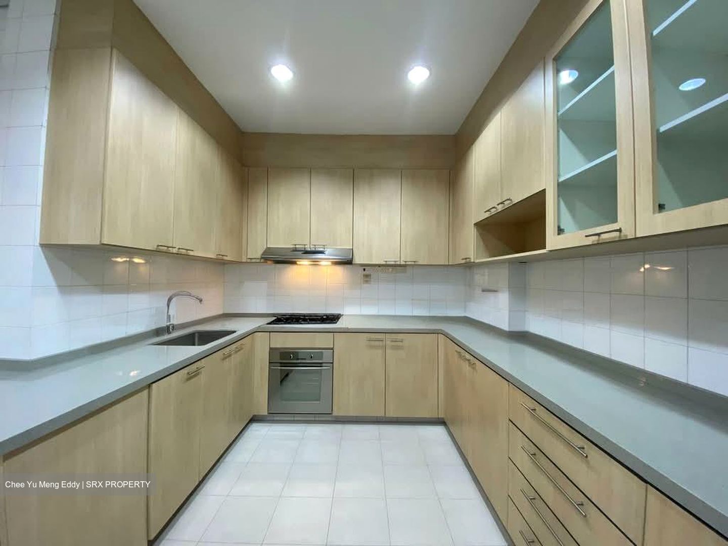 Leonie Condotel (D9), Condominium #575381911